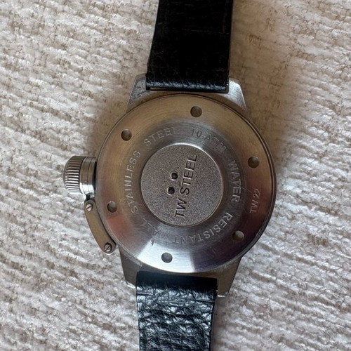 TW Steel Canteen TW2R men's watch with leather strap