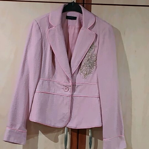 Vero Moda pink fitted women's blazer like new with embroidery