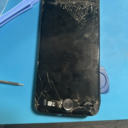 iPhone 7 unlocked used for parts no iCloud