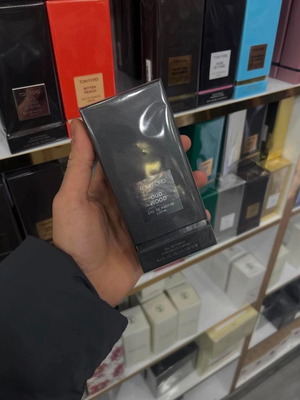Tom Ford Oud Wood Eau de Parfum 100 ml new, authentic