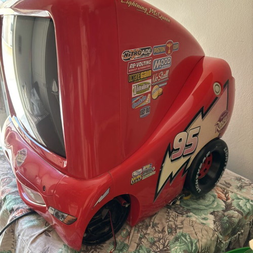 Retro Disney Cars Lightning McQueen TV used, non-functional for parts