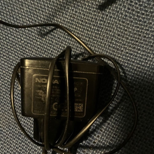 Nokia charger with pin, good condition