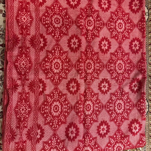 Woolen woven blanket like new in red color
