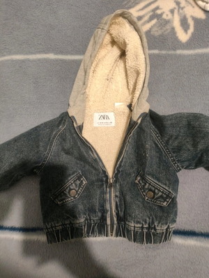 Zara jacket 9-12 months like new