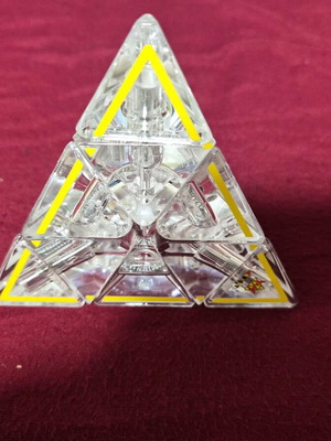 Mefferts Pyraminx Crystal like new