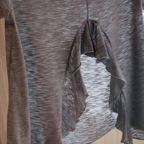 Easy Wear grey t-shirt like new, one size
