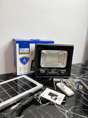 JORTAN 100W Solar Flood Light IP66 with Remote Control new