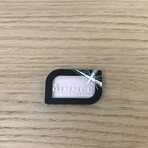 Rimmel Magnifeyes pink eyeshadow with waterproof formula
