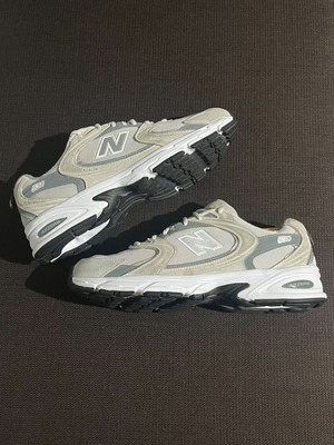 New Balance 530 Sneakers Men’s light gray like new, size 46.5