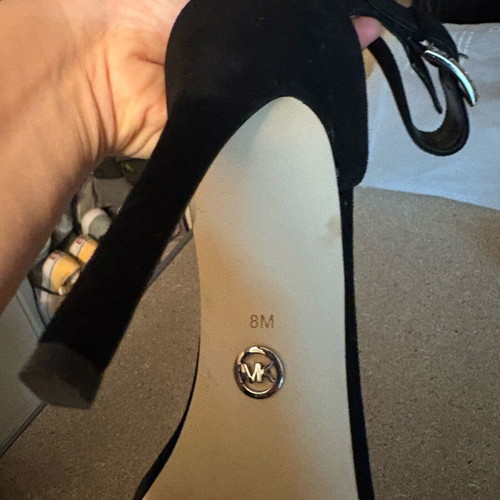Michael Kors black suede pumps new, size 38