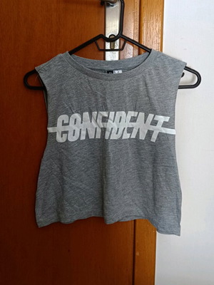 Grey top Confident H&M like new, size Small