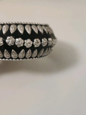 Boho wooden bracelet used black with silver details