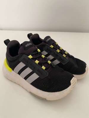 Adidas Αθλητικά Παιδικά Παπούτσια Running Racer TR21 μεταχειρισμένα, μέγεθος 25, μαύρο