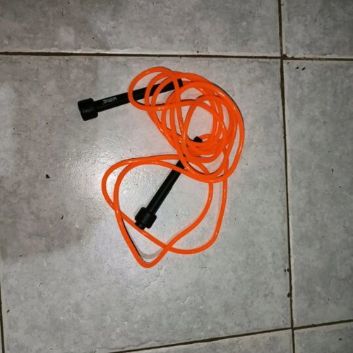 Jump rope like new with latex resistance bands