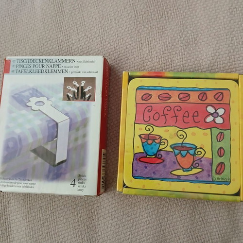 Artmark coasters and stainless steel tablecloth clips new