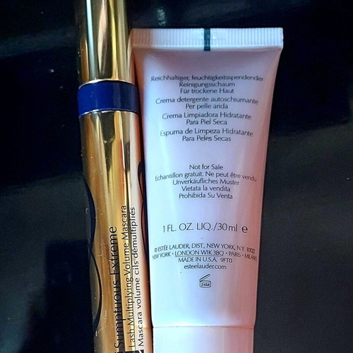 Estée Lauder Sumptuous Extreme Lash Mascara and Soft Clean Moisture Rich Cleanser new