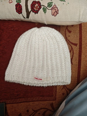 Knitted hat TALLY WEiJL like new