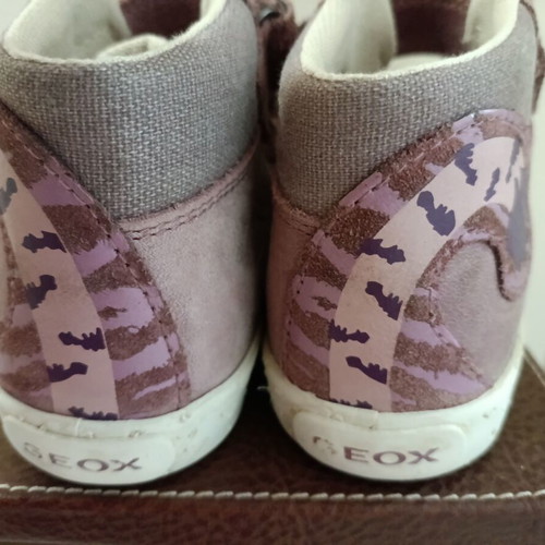 Geox boots used girls size 26 purple and brown