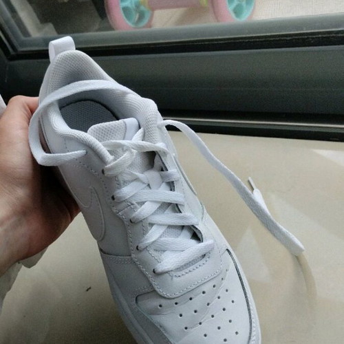 Nike sneakers like new, white, size 37.5 unisex