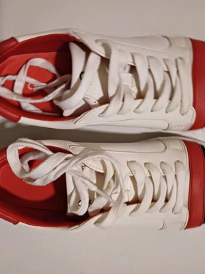 Benetton sneakers size 40 like new, white and red