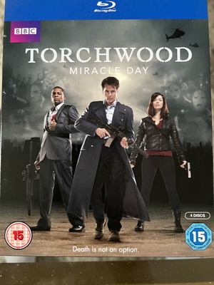 Torchwood Miracle Day Blu-Ray like new, full series with English subtitles