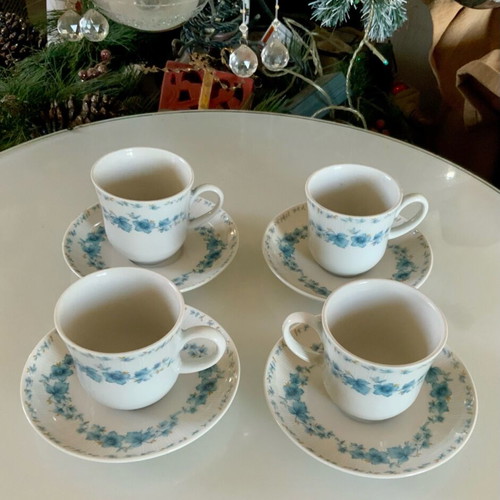 Ionia Hellas Porcelain Set 4 Coffee Cups with Saucers like new