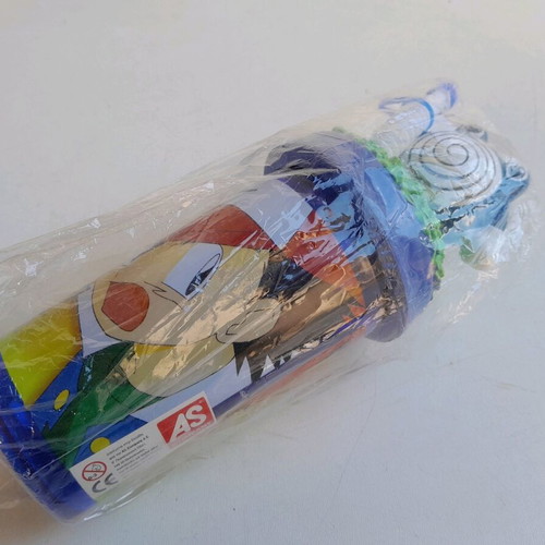 Pokemon cup with Poliwhirl figure season 1 1999 Nintendo new