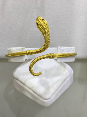 snakebracelet