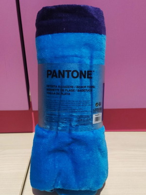 Pantone beach towel new, 75x150 cm, blue shades