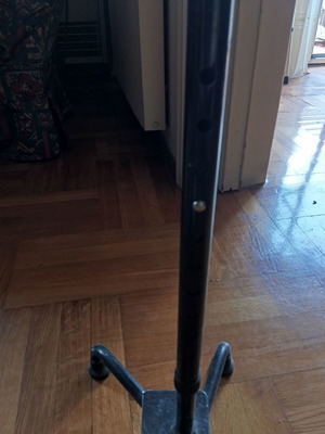 Walking cane with adjustable height like new