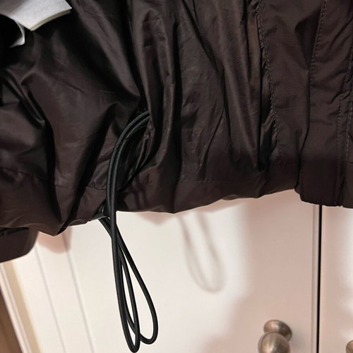 Brown men's jacket H&M size L like new, water-resistant and windproof