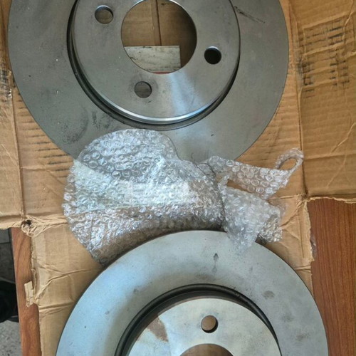 BMW E30 Brembo brake discs set new
