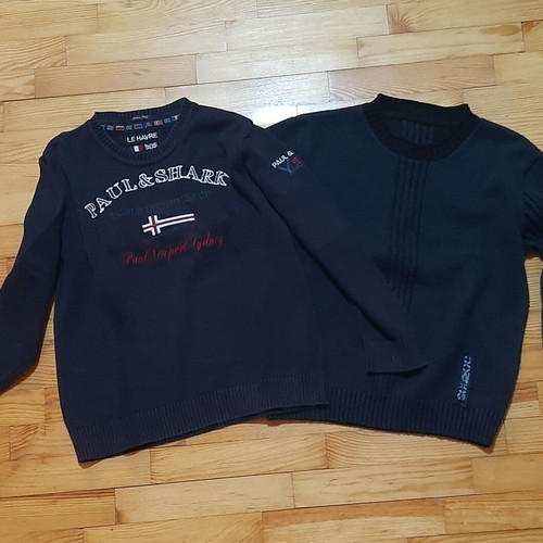 Pullover sweaters like new, pack of 2, size 128 cm, black and blue