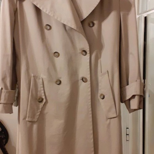 Trench coat like new, 100% cotton, beige, size M-L