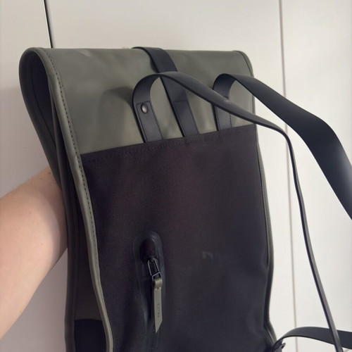 Rains backbag large size like new, olive green and black