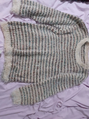 Long colorful pullover new with soft texture size M