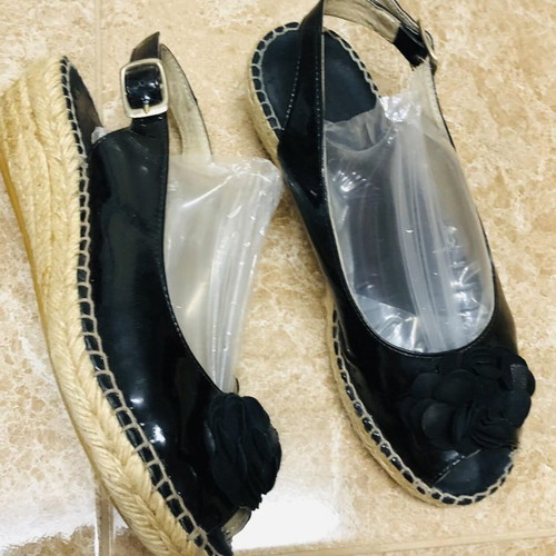 Women's Platform *VIGUERA* In perfect condition.