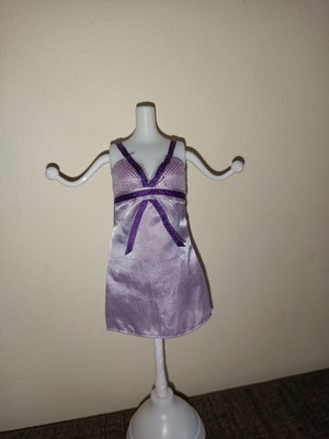 Barbie Fashion Fever dress BD2008