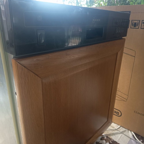 Neff Built-in Dishwasher used, all programs work except occasional last rinse stop