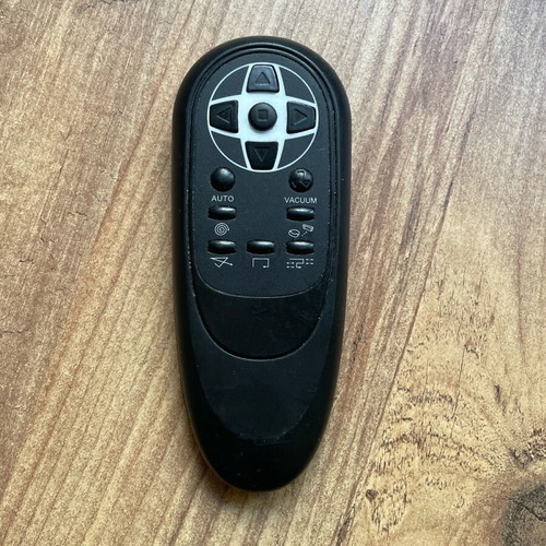Remote control for Donkey robot vacuum like new