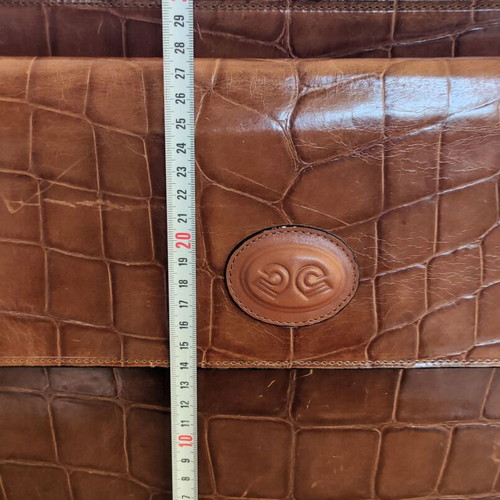 Leather Briefcase 3 Compartments used, brown