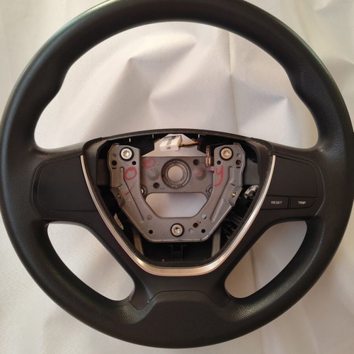 Steering wheel Hyundai i20 2016 with serpentine like new
