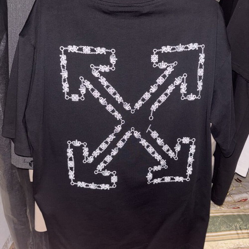 Off White T-shirt new, size L, black