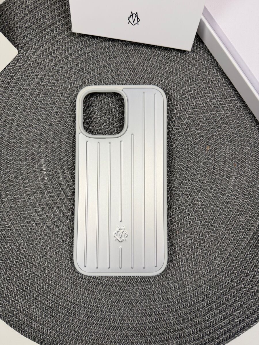 Rimowa iPhone Case new with MagSafe for… - € 30,00 - Vendora.cy