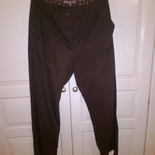 Oliver Capri Pants
