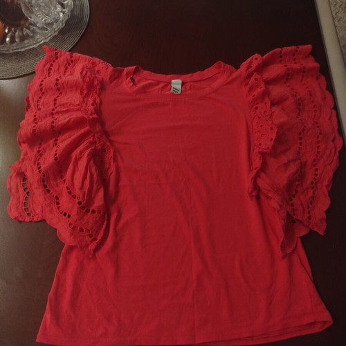 Blouse with lace sleeves like new, pink-coral, size M