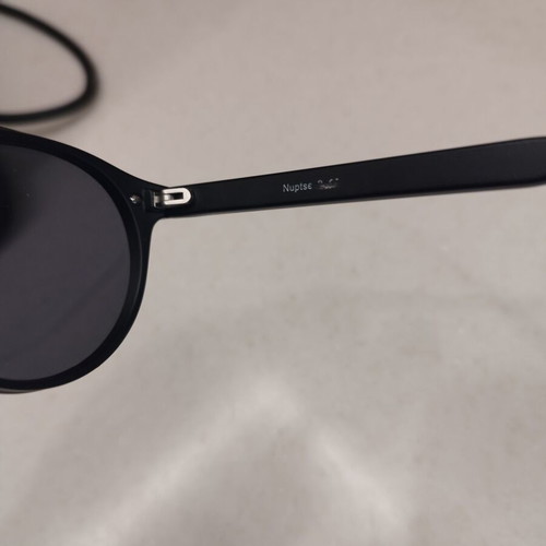 Brunotti sunglasses black like new