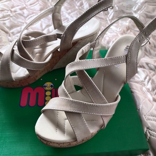 Millepiedi women's platform sandals new with box size 38