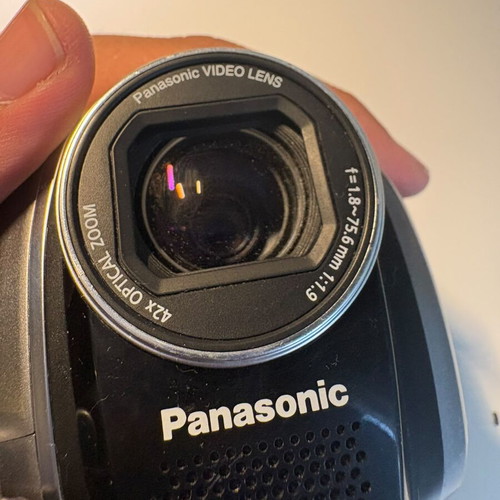 Panasonic HDD SDR-H40 video camera like new