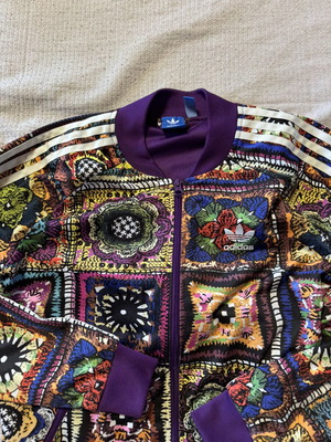 Adidas original women's jacket medium multicolor like new